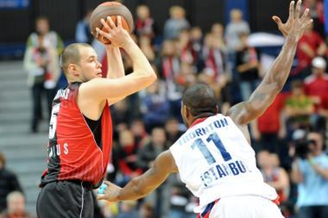 Prancūzijoje "Lietuvos rytas" ketina remtis tritaškiais