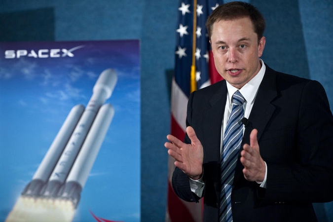 „SpaceX“ krovininė kapsulė startuos į TKS gegužės 7 dieną