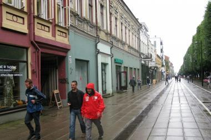 Komandos palaikyti atvyko Serbijos ekipos sirgaliai
