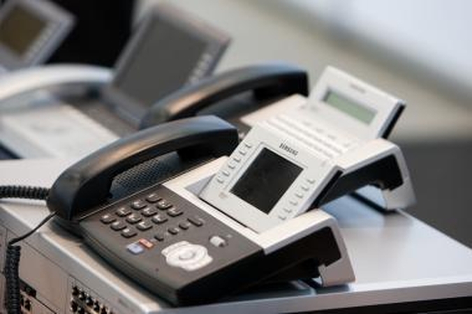 Seimo kanceliarija rezervų taupyti rado tik mažindama prenumeratą ir telefono išlaidas