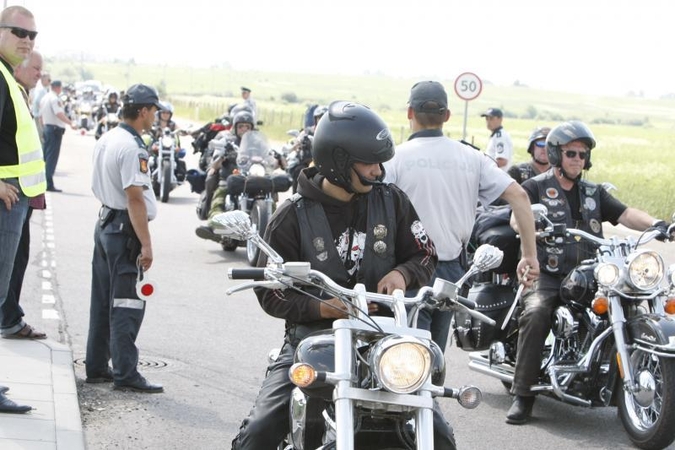 Po baikerių šventės – mintys apie draudimų motociklų eismui Klaipėdoje panaikinimą