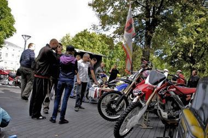 Baikerių šventėje – atrakcijos ir įspūdinga technika