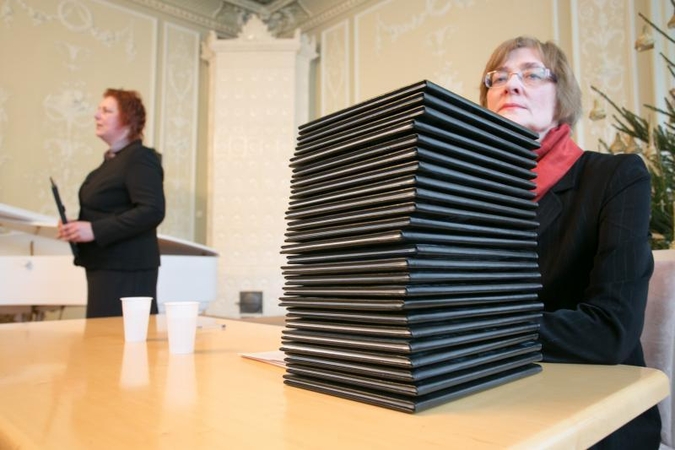 Dviem dešimtims kūrėjų įteiktos Kultūros ministerijos premijos 