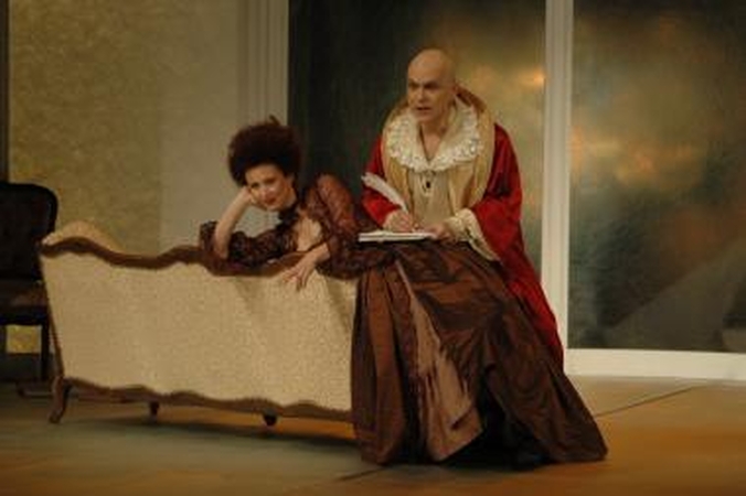 Klaipėdos dramos teatras metus išlydės su šypsena
