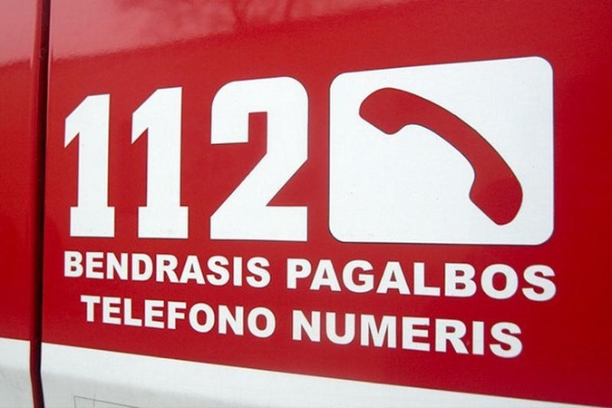Klaipėdoje degė daugiabučio namo rūsys  