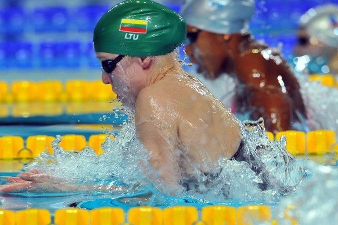 Auksinė Lietuvos žuvelė R. Meilutytė pasidabino ir sidabro medaliu