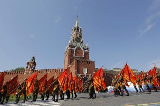 NATO šalių kariai pirmą kartą dalyvavo Pergalės dienos parade (papildyta)