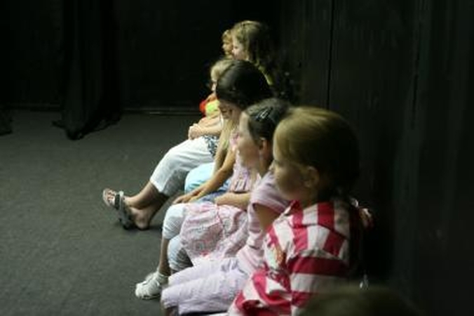 Keistuolių teatras: stebuklai paprastuose dalykuose