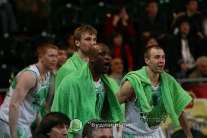R.Grigo treniruojama komanda - UBL vicečempionė