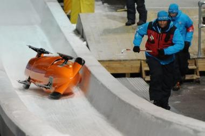 Ledo trasoje - naujos olimpiečių avarijos 