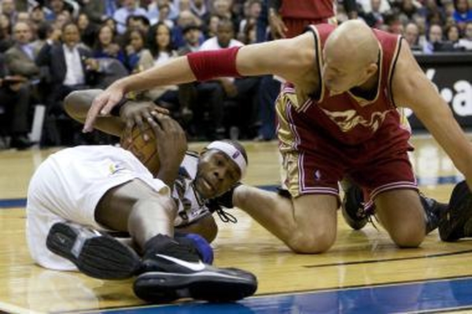 Ž.Ilgausko indėlis į "Cavaliers" pergalę - aštuoni taškai 