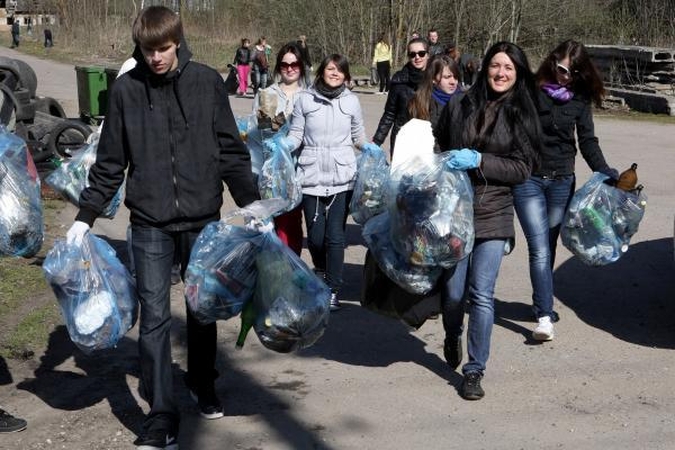 Aplinkos tvarkymo akcijos "Darom" metu rasti du lavonai
