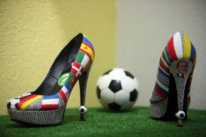Euro 2012 kelia uždangą buvusiame komunistiniame Rytų Europos regione