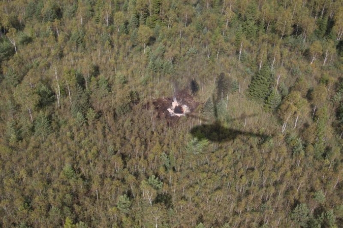 Naikintuvo pilotus iš vandens ištraukę žmonės didvyriais nesijaučia