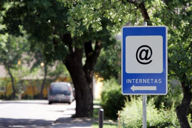 Interneto lenktynėse moka pralaimėjusieji
