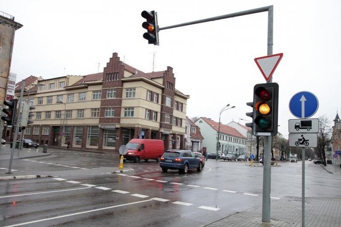 Pakeisti senus šviesoforus naujais Klaipėdos valdžia neturi lėšų