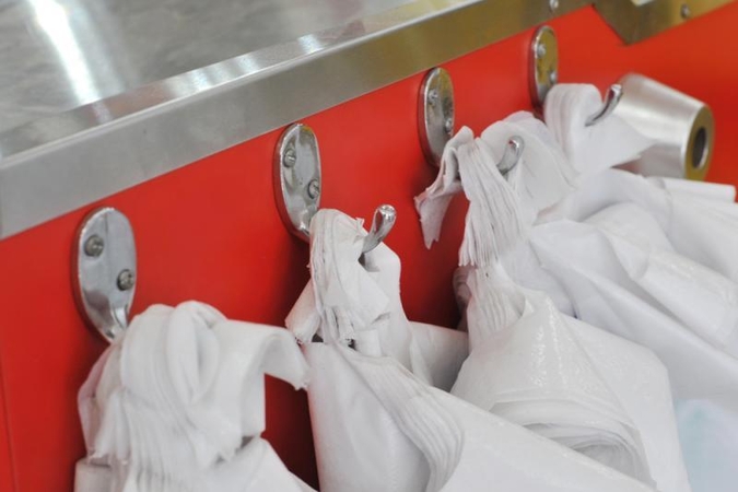 Plastikiniai maišeliai – perkamiausia prekė Rusijos parduotuvėse