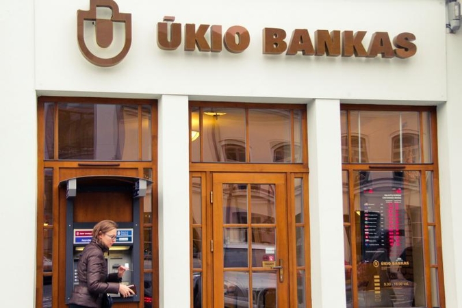 Buvę ŪB klientai galės disponuoti lėšomis vėliausiai nuo antradienio