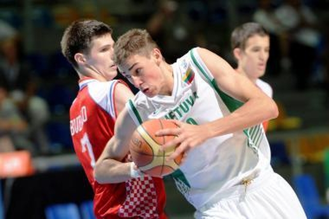 J.Valančiūnas pardavinės bilietus į Europos krepšinio čempionatą