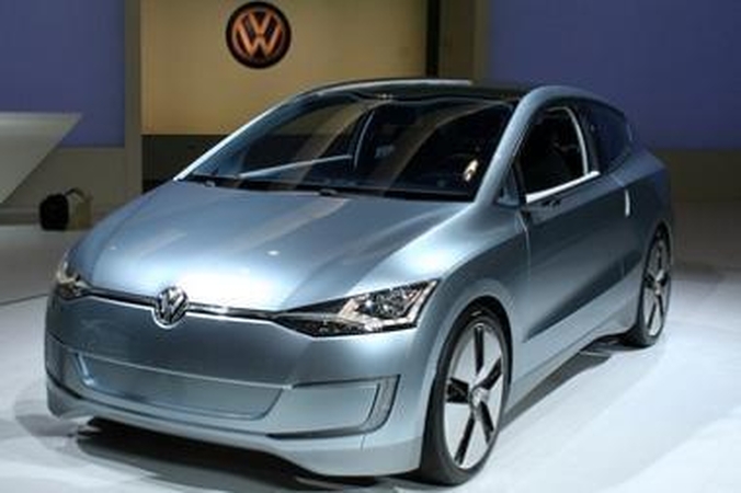 VW parodė mažalitražį miesto automobilį
