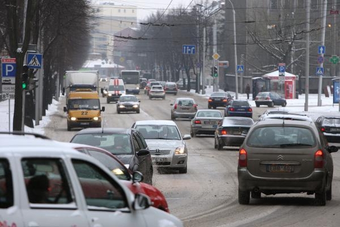 Orai Kaune: antradienį šalta nebus (situacija keliuose)