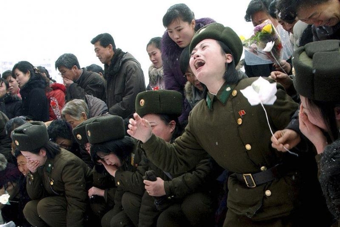 Žiniasklaida: net ir gamta gedi Kim Jong Ilo