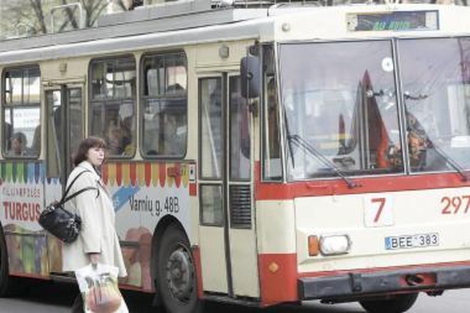 Mėnesinis bilietas šeštadienį - bevertis