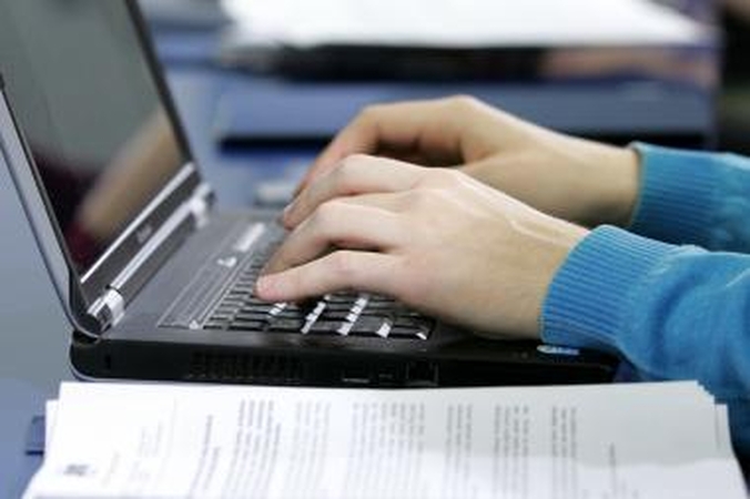 Kibernetiniai nusikaltėliai taikosi į konfidencialią informaciją
