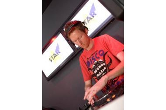 „Pop Star Bar” - naktis su Da Sunlounge