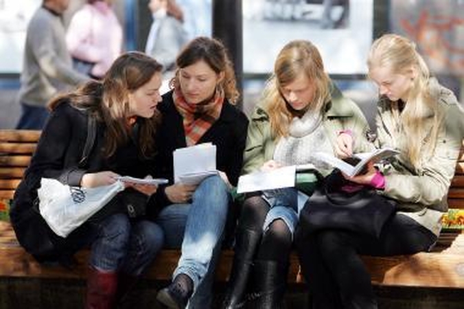 VSD kvietė pokalbiui mokslo darbą apie islamą rašančią studentę 