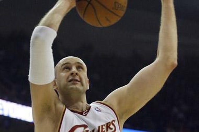 Ž.Ilgausko 13 taškų ir dešimtoji ekipos pergalė NBA lygoje