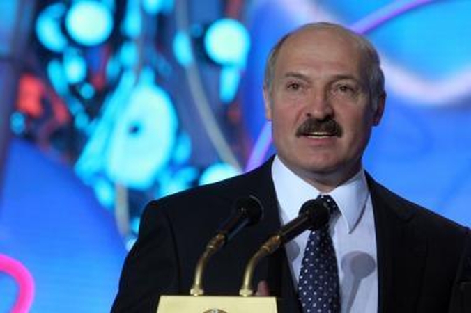 A.Lukašenka pasijuto tikru baikeriu