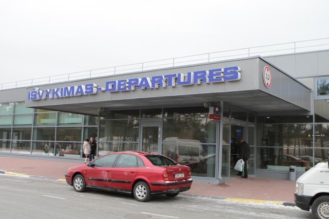 Naujų krypčių iš Palangos oro uosto kaina – milijonai litų