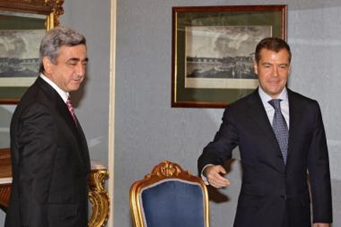 Konfliktuojančių šalių lyderiai susitiks Maskvoje