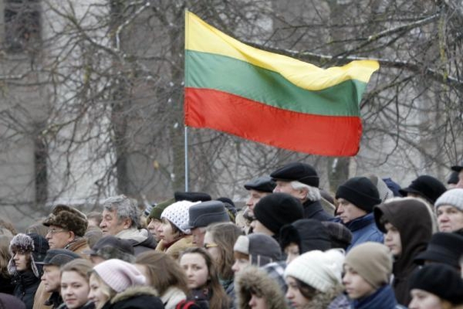 1990 kovo 9-ta: Sąjūdis aptaria valstybės atkūrimo tvarką (dokumentai)