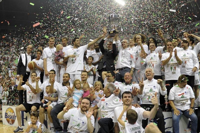 „Montepaschi“ krepšininkai dar kartą tapo Italijos čempionais