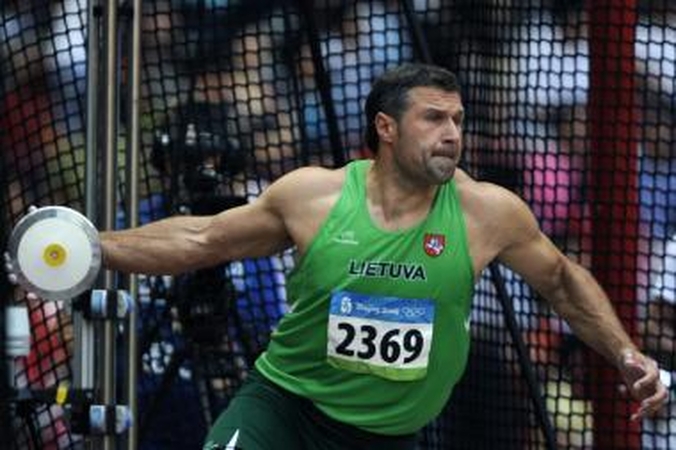 V.Alekna - šeštas "Track & Field News" dešimtuke