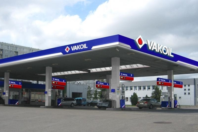 Šį savaitgalį „Vakoil“ mažina degalų kainas
