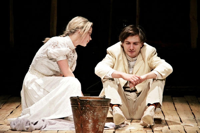 Keistuolių teatras gyvena premjeros nuotaikomis