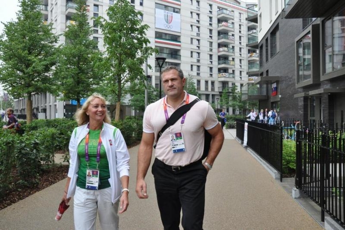 V.Alekna vienai parai atvyko į Londoną  