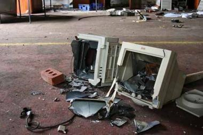 Inžinieriai tikisi išmokyti kompiuterius numatyti ateitį, išmokę juos justi gailestį