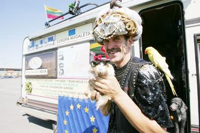 Pupų Dėdė svajoja apie Ameriką
