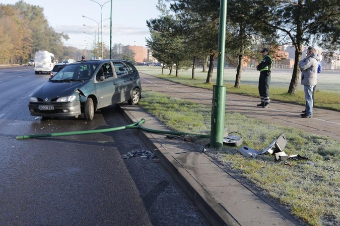 Uostamiesčio gatvės virto čiuožykla (papildyta)