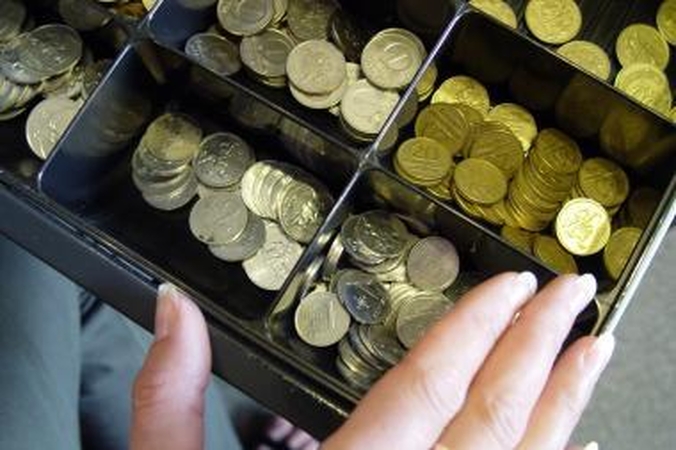 Siūlymas Estijoje: apmokestinti asmenis, turinčius aukštąjį išsilavinimą