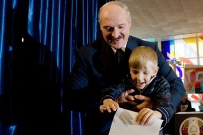 Baltarusijoje prasideda prezidento rinkimų kampanija