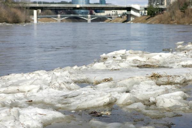 Premjeras: valstybės galimybės padėti nėra begalinės