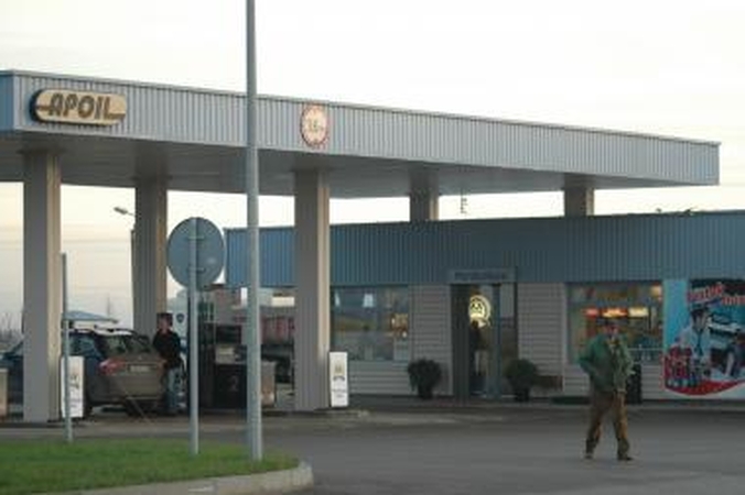 Degalinėje apvogtas vilkikas