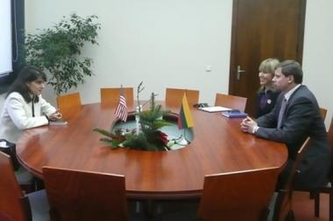 JAV ambasada domisi žydų kapinių priežiūra 