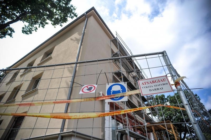 Renovacijai pradėti įkurtos savivaldybių įmonės atsimušė į sieną