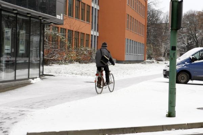 Klaipėdos kelininkai: pirmasis sniegas dzin